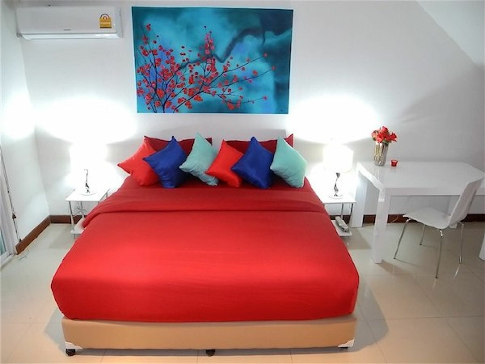 Sunrise 3 Bedrooms Modern Apartment In Nai Harn Rawai エクステリア 写真
