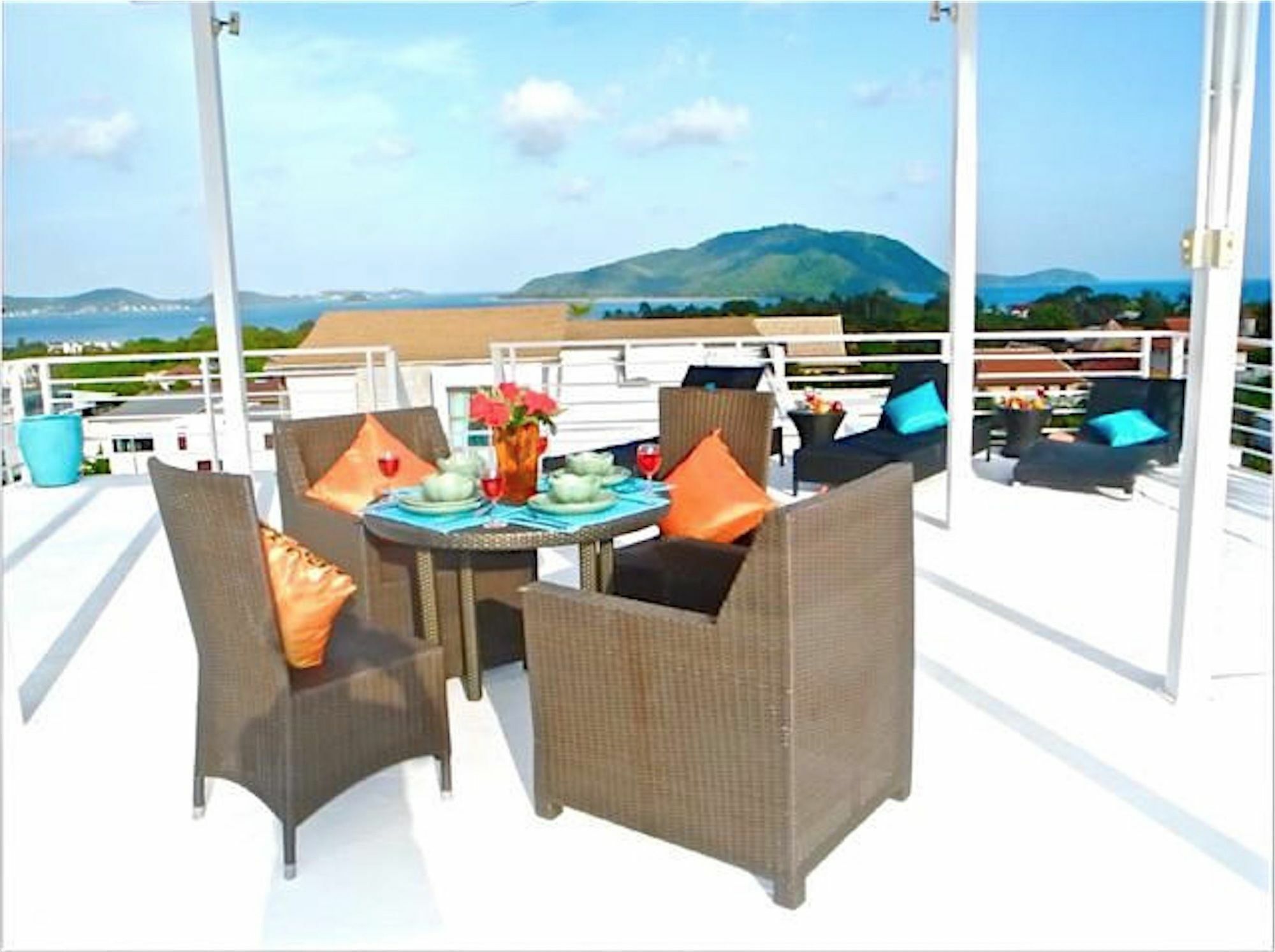 Sunrise 3 Bedrooms Modern Apartment In Nai Harn Rawai エクステリア 写真